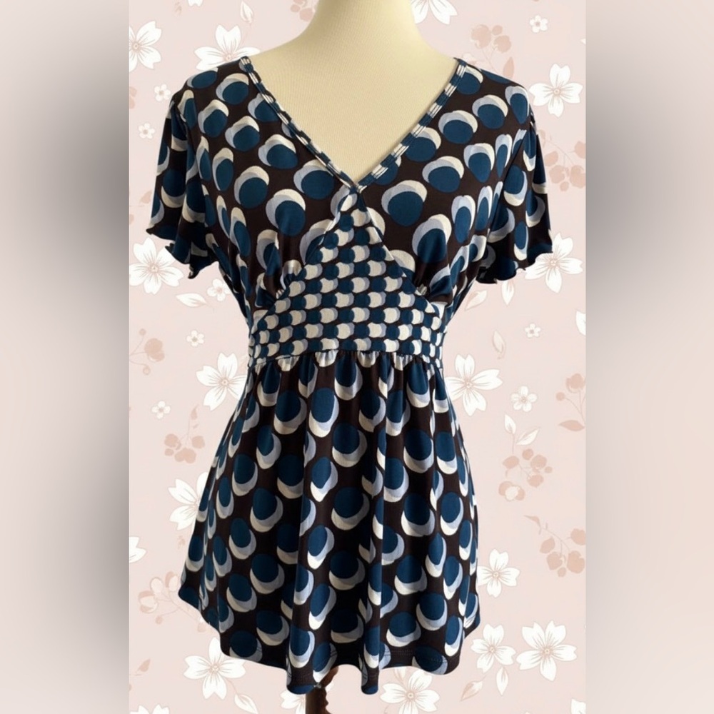 Suzie in the City Y2K 2000s Retro Chic Boho Tie around Blouse size Medium